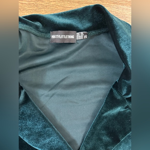 Emerald Green Velvet Cold Shoulder Blazer Dress Plus Size US 14 - Picture 5 of 11